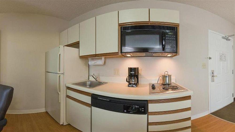 Candlewood Suites - East Syracuse - Carrier Circle By Ihg Eksteriør bilde